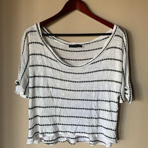 Janeric Simple Tee